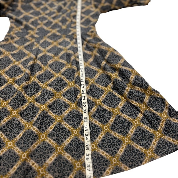 Anthropologie Maeve Whitewick Manor Fine Pin Wale Corduroy Dress. Flattering fit - Picture 12 of 13